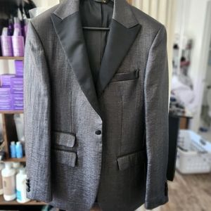 J. lindbergh Chocolate tuxedo jacket. Perfect condition. Worn 3 times EU 50